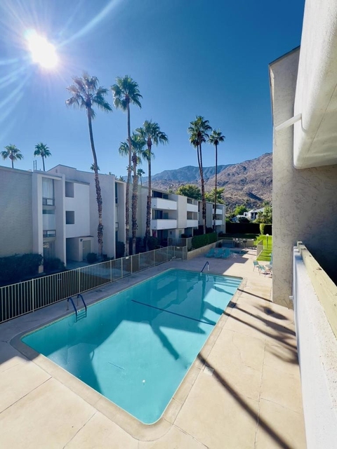 251 E La Verne Way - Photo 1