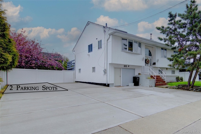 95 Irving Avenue - Photo 1