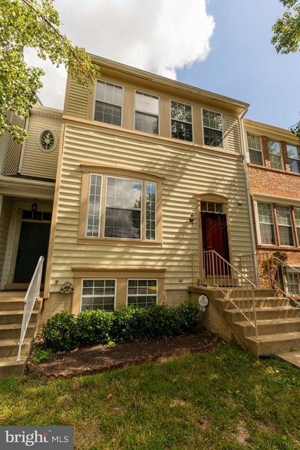 3290 Gina Place - Photo 1