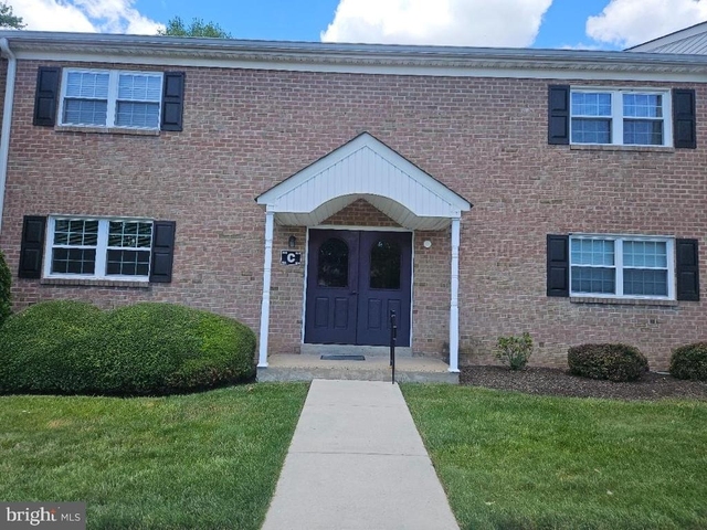 598 Belmont Avenue - Photo 1