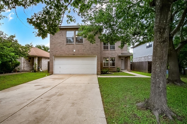 2504 Byfield Dr - Photo 1