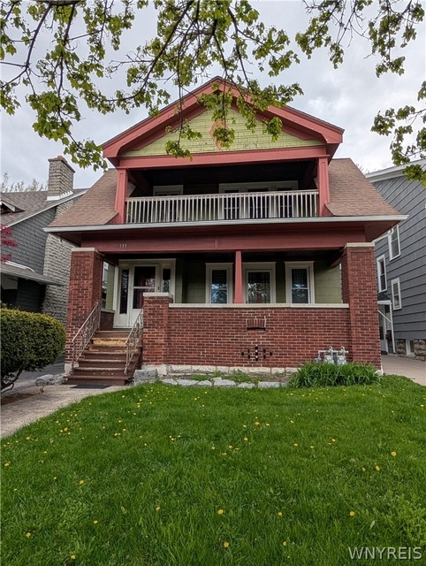 139 Fordham Dr (upper) - Photo 1