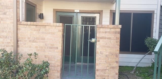 2314 Bamboo Drive - Photo 1