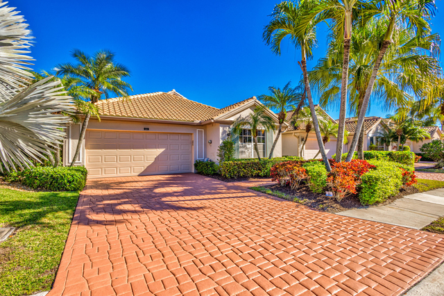 919 Augusta Pointe Drive - Photo 1