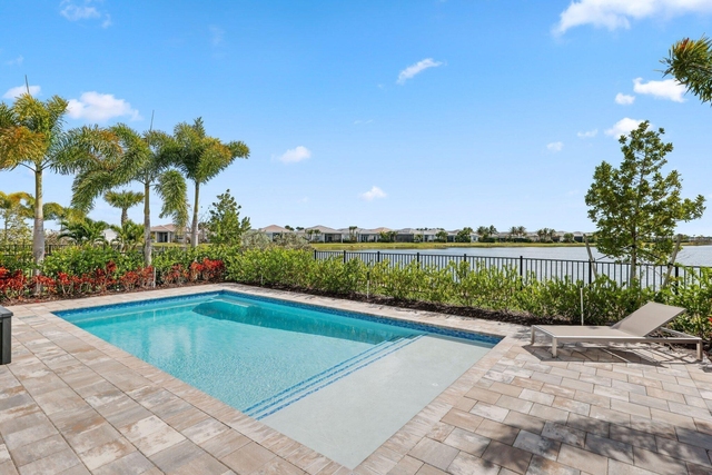 10466 Northbrook Circle - Photo 1