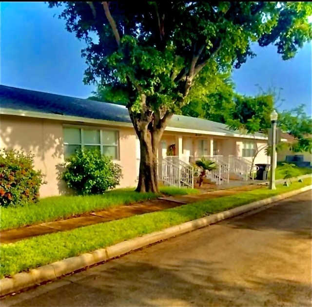701 5th Street - Photo 1