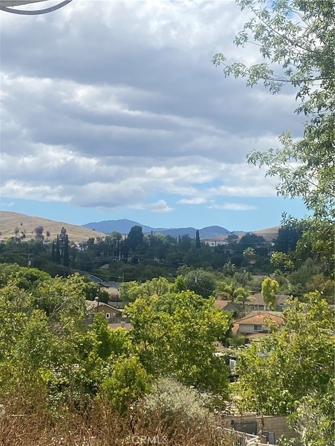228 W Avenida De Las Flores - Photo 1