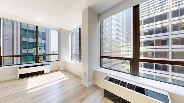 95 Wall Street - Photo 1