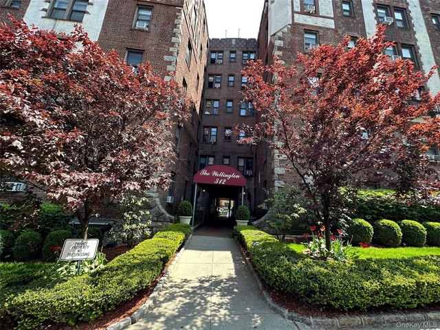 312 Main Street - Photo 1