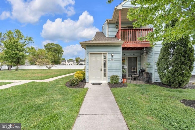 620 Covington Court - Photo 1