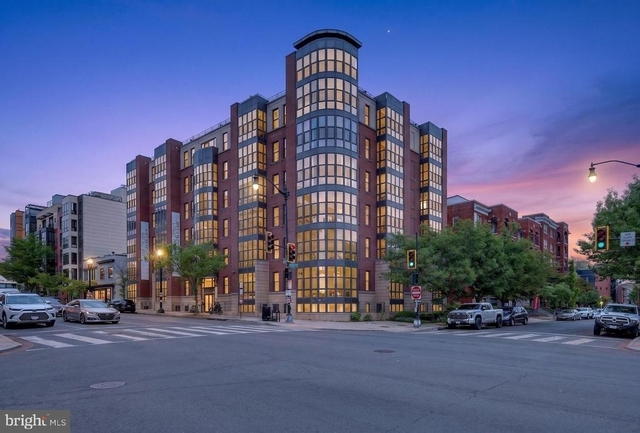 3801 Georgia Avenue Nw - Photo 1