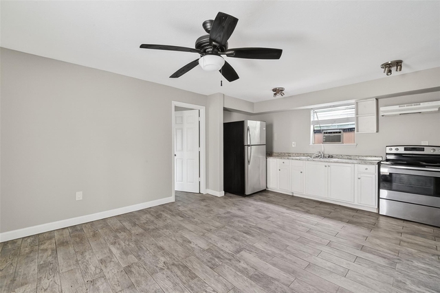 6832 Ave I - Photo 1
