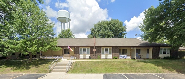669 Oak Court Drive - Photo 1