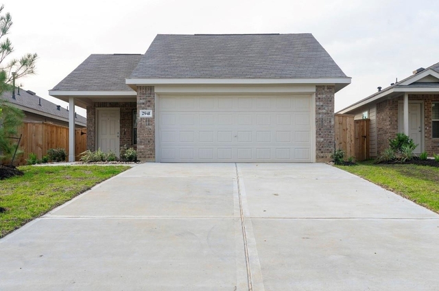 2802 Via Augusta Drive - Photo 1