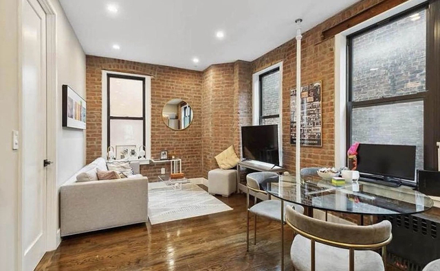 150 East 2nd Street - Photo 1