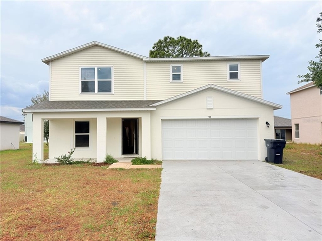 733 James Court - Photo 1