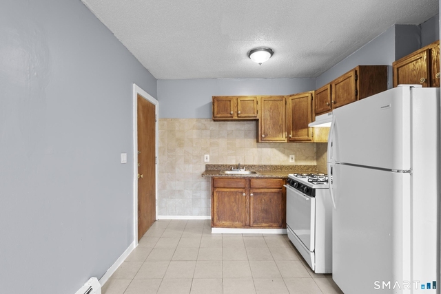 26 Lawrence Street - Photo 1