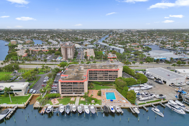 740 S Federal Highway - Photo 1