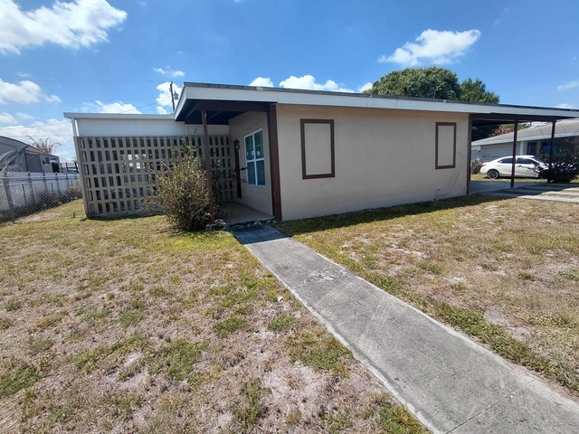 116 Ne Prima Vista Boulevard - Photo 1
