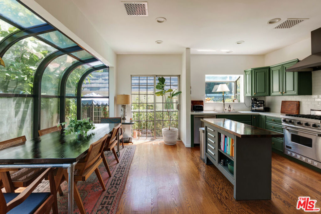 8998 Lloyd Place - Photo 1