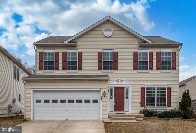 259 Olympic Drive - Photo 1