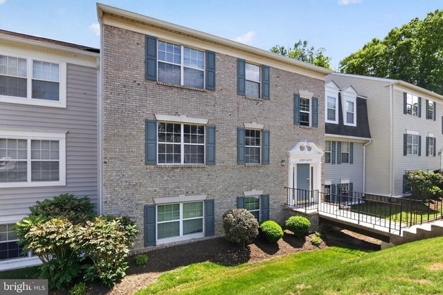 12227 Stevenson Court - Photo 1