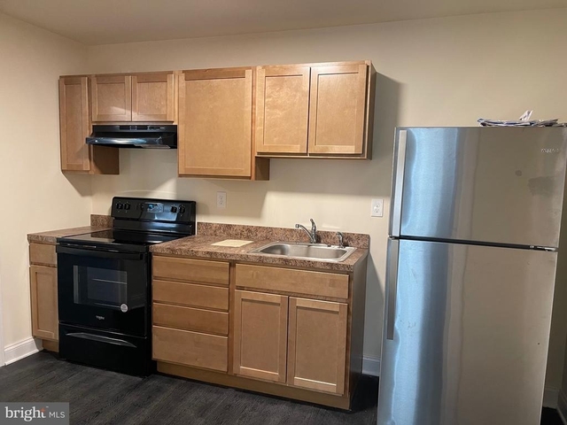145 Chester Street - Photo 1