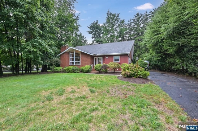 135 Elmwood - Photo 1