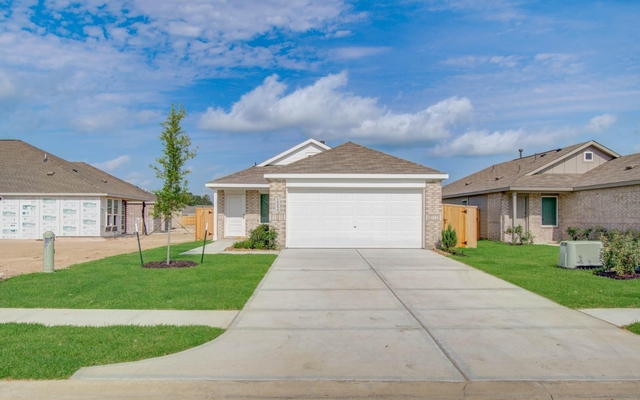 18054 Le Gotte Lane - Photo 1