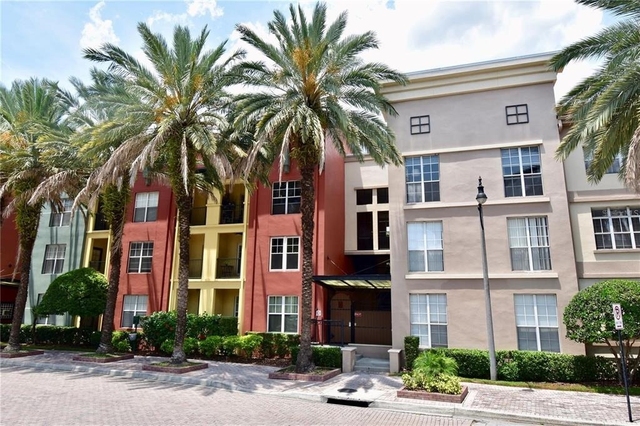 2402 W Azeele Street - Photo 1