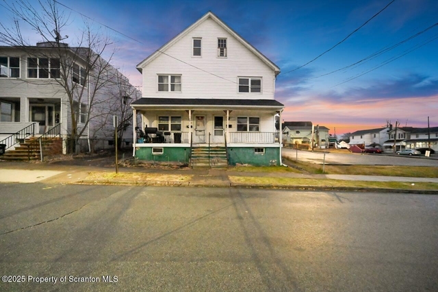 535 N Franklin Street - Photo 1