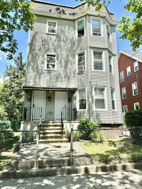 247 Ivy Street - Photo 1