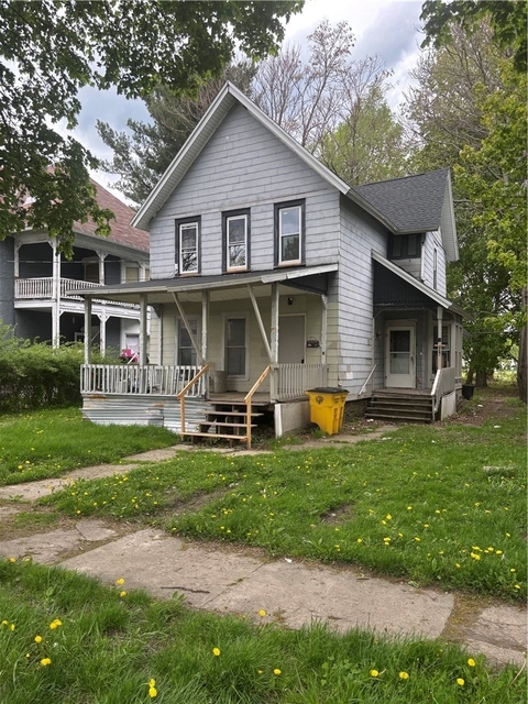 160 Boardman Street - Photo 1