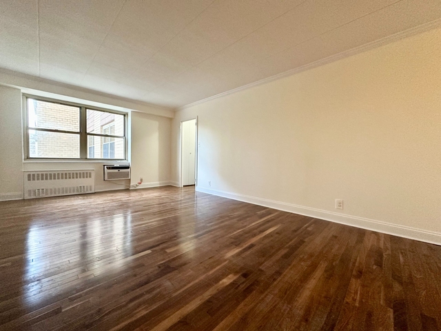 111 North Third Ave - Photo 1