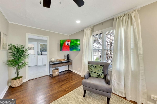 55 Guinn Street Sw - Photo 1