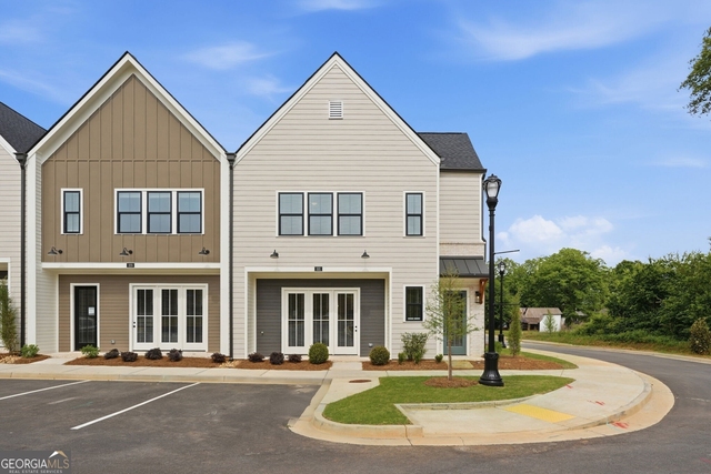 39 Peony Street - Photo 1