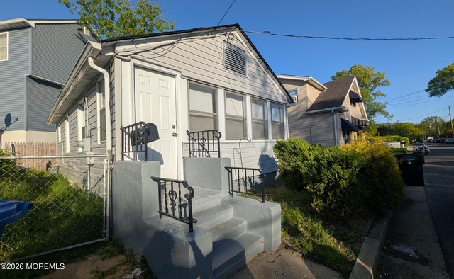 20 Ohio Avenue - Photo 1