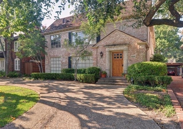 4417 Normandy Avenue - Photo 1