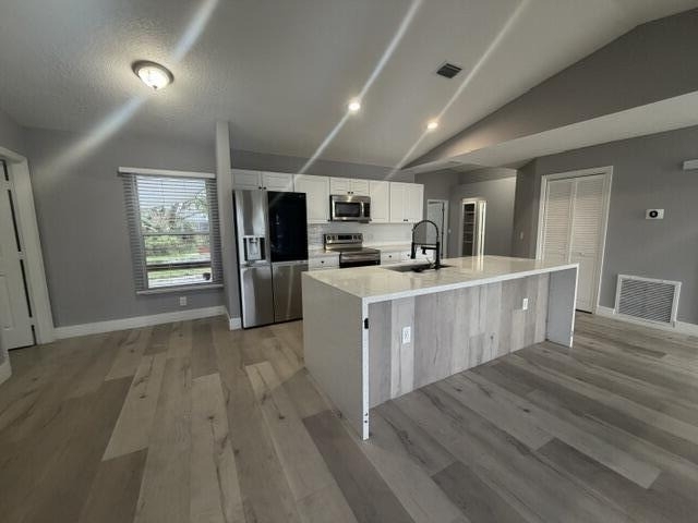 1717 Sw Burlington Street - Photo 1