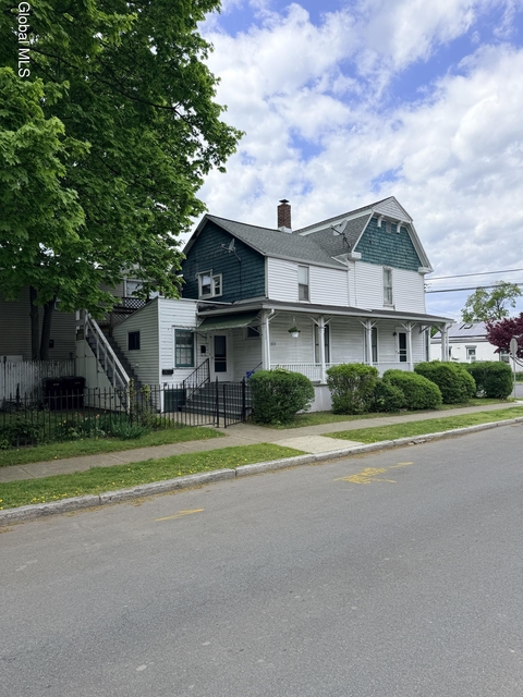 499 6th Avenue - Photo 1