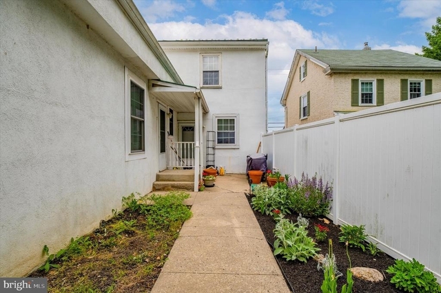 20 S Village Avenue - Photo 1
