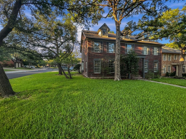 6204 Old Harbor Ln - Photo 1