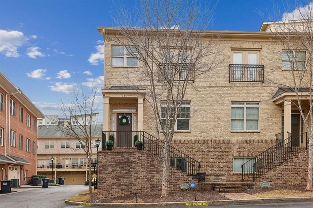 745 Fountainhead Lane Ne - Photo 1