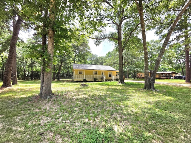 12105 Old County Road - Photo 1