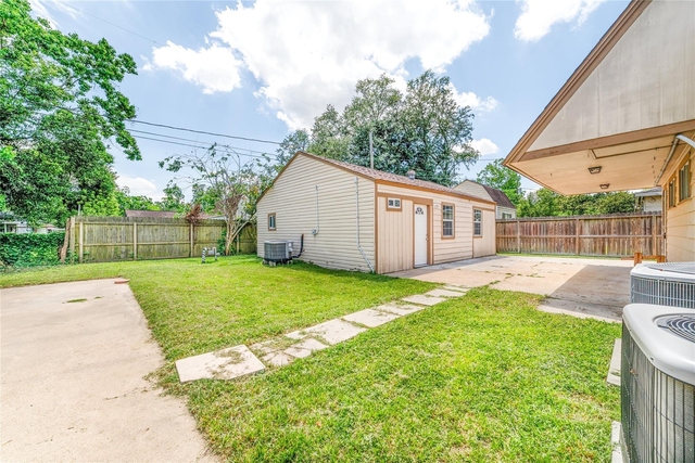 1309 Jefferson Street - Photo 1
