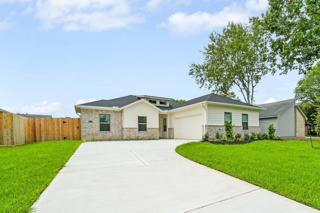 13315 Campos Drive - Photo 1