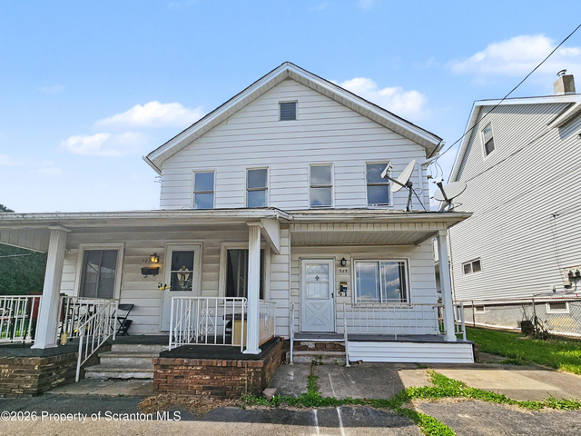 949 Carmalt Street - Photo 1
