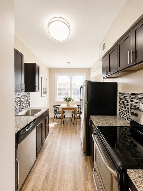 2123 Shady Avenue - Photo 1