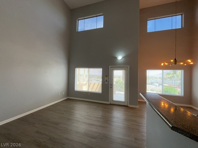 4915 E Russell Road - Photo 1