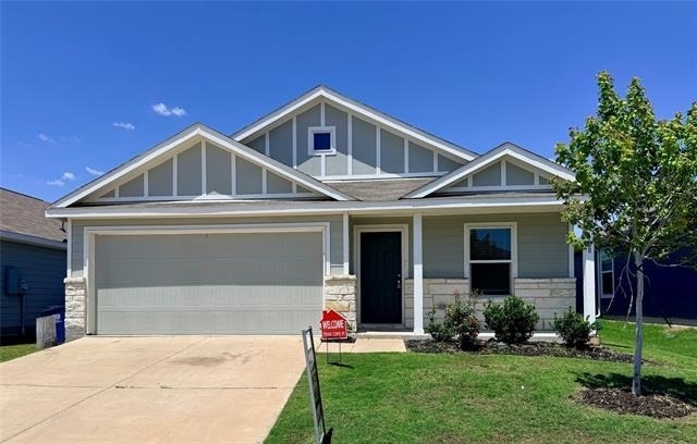 128 Honeysuckle Street - Photo 1